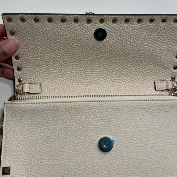 Valentino Garavani Crossbody Bag - Picture 9 of 12